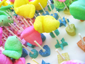 Impaled Peeps | How to make a slingshot game from peeps.